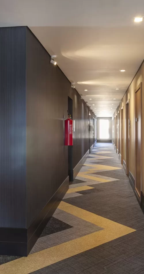 Corridor_O0C0210