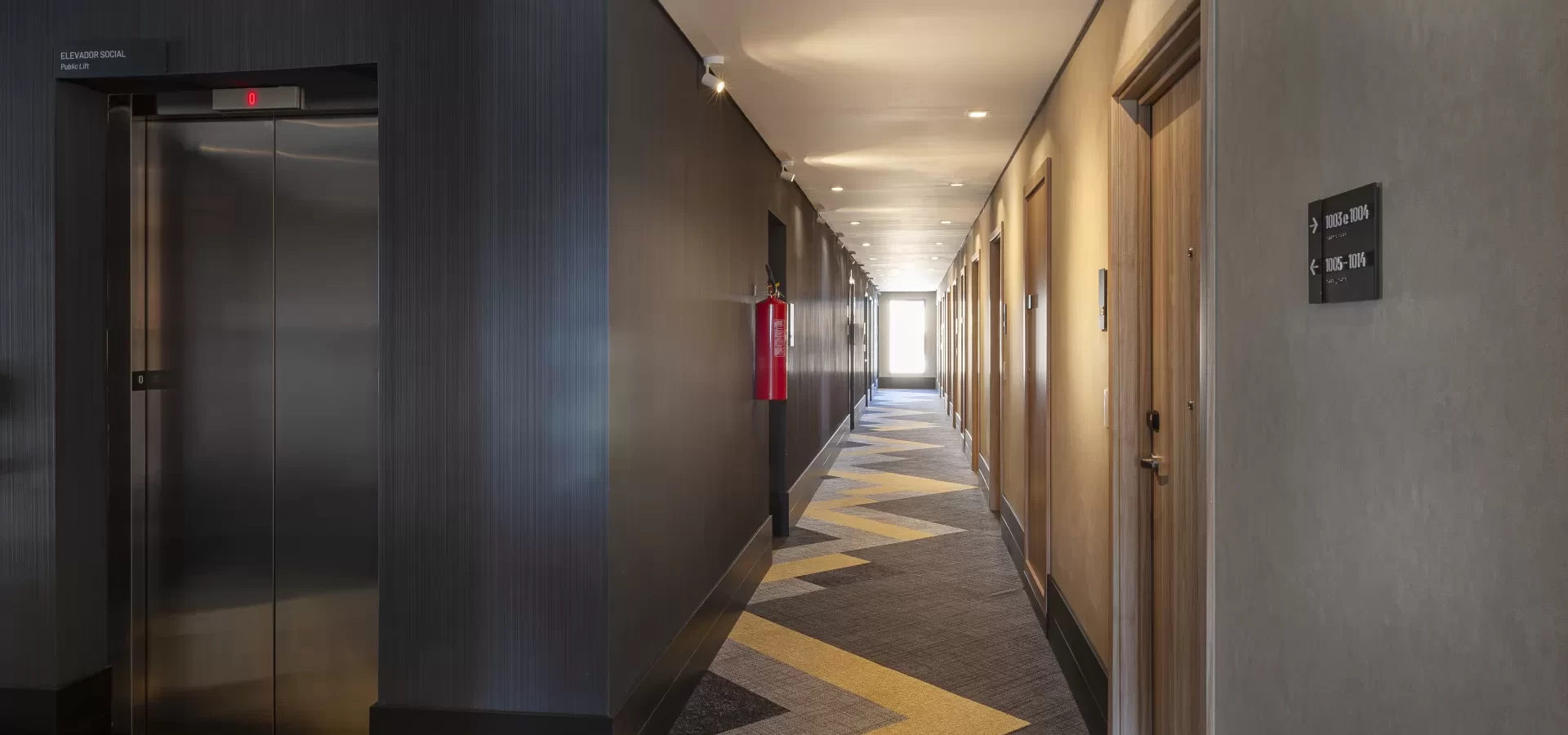 Corridor_O0C0210