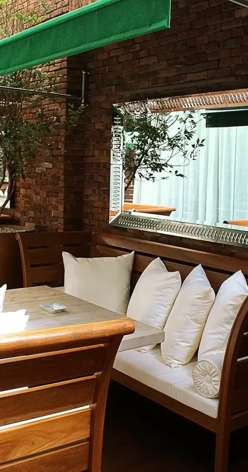Fasano-Rio-(Phillipe-Starck-Brasil)-1830-(TRATADA)